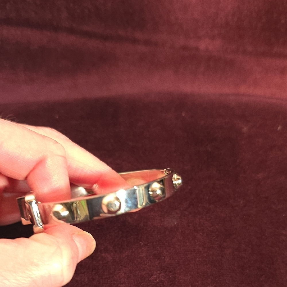 Michael Kors Silver Bracelet - Picture 4 of 10